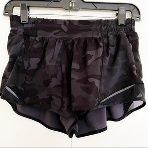 Lululemon Hotty hot shorts